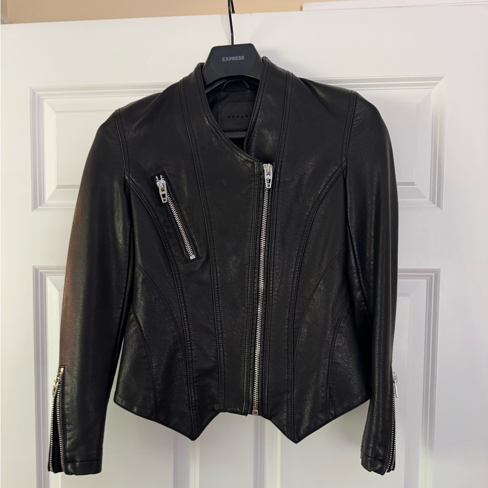 Blank NYC faux leather jacket never worn